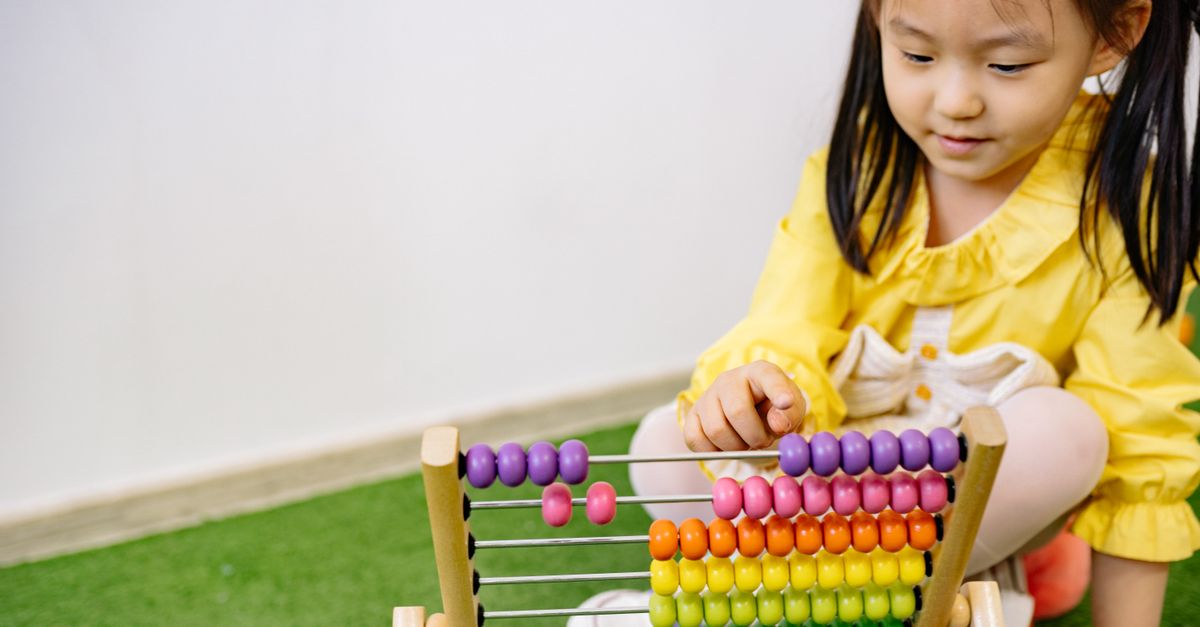Best Screen-Free Math Toys for Preschoolers