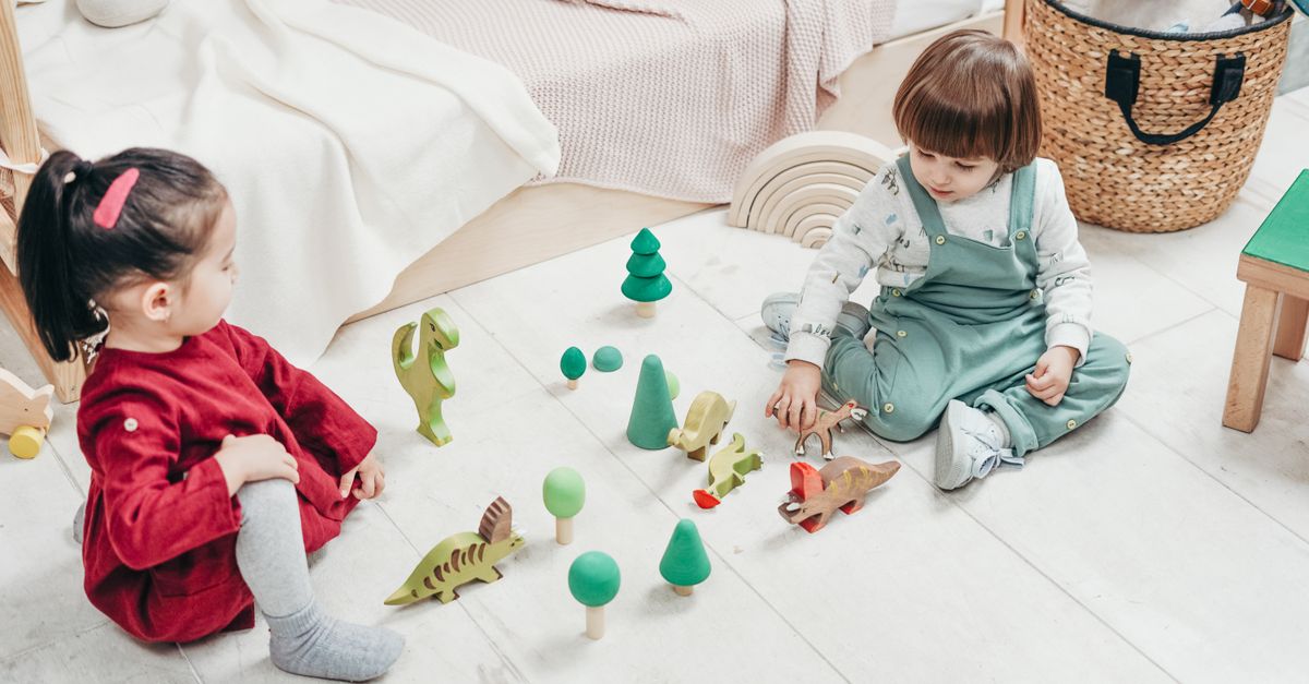 Best Screen-Free Weekend Toys for 6-Year-Olds