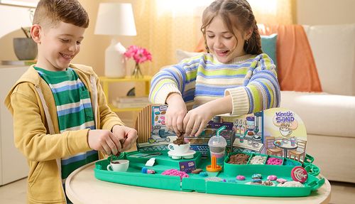 Kinetic Sand Sandbox Set